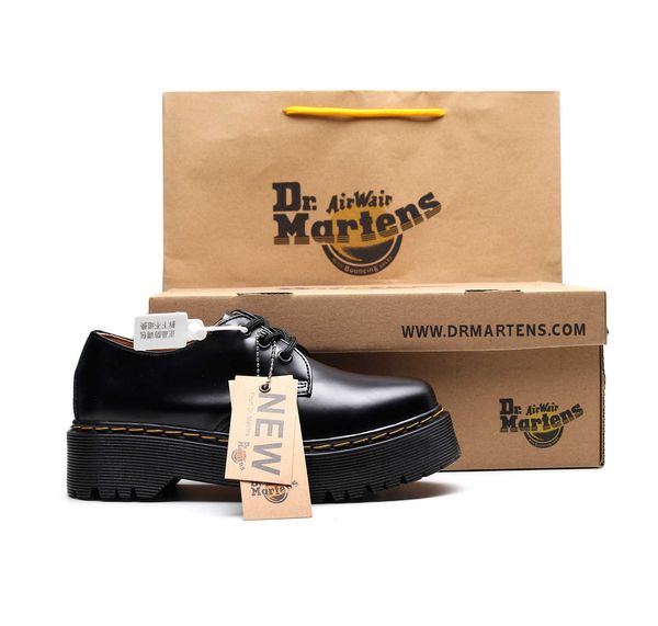 1461 thick 3 hole dr martin women's low shoes leather british round head casual muffin bottom short boots women, Black
1461 thick 3 hole dr martin women's low shoes leather british round head casual muffin bottom short boots women, Black