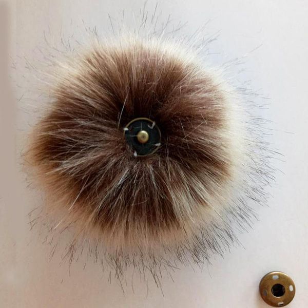 5 pcs/lot diy 10cm faux fox fur pom poms frost white hair tip pompon with buckle knitted hat accessories pompom factory price bbyeui, Black;white
5 pcs/lot diy 10cm faux fox fur pom poms frost white hair tip pompon with buckle knitted hat accessories pompom factory price bbyeui, Black;white