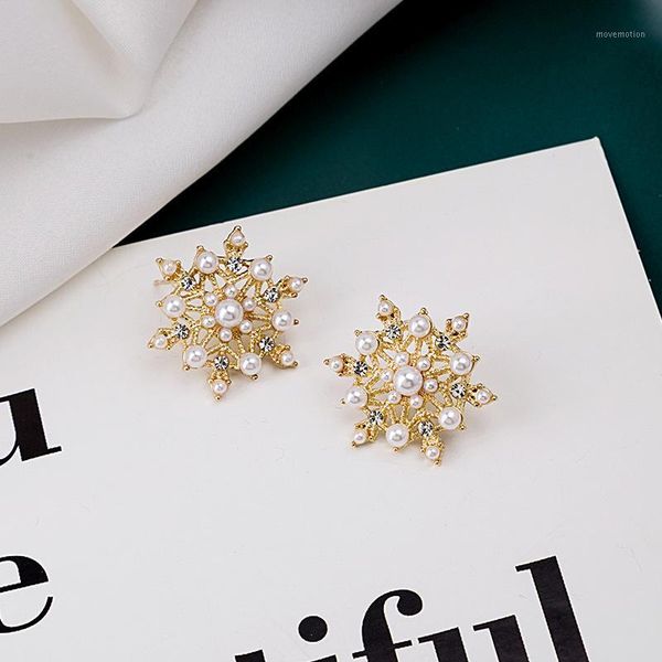 snowflake pearl stud earrings fashion cute exquisite flower crystal earings zircon for women jewelry wedding party gifts e-51, Golden;silver
snowflake pearl stud earrings fashion cute exquisite flower crystal earings zircon for women jewelry wedding party gifts e-51, Golden;silver