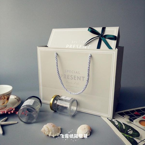 europe style candy box continental wedding bag box layout decoration large wedding gift bag guests favors event party supplies
europe style candy box continental wedding bag box layout decoration large wedding gift bag guests favors event party supplies