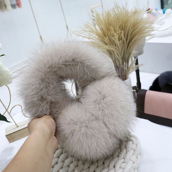 ear super warm warming real fox fur earmuffs can be used as neckwear for couples in winter
ear super warm warming real fox fur earmuffs can be used as neckwear for couples in winter