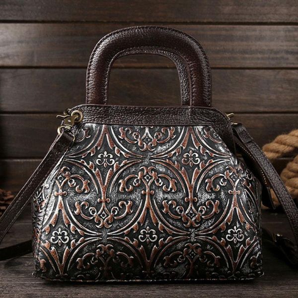 женщины из натуральной кожи tote сумки тиснением ретро марки casual sling cross body messenger плеча кожаная сумка
женщины из натуральной кожи tote сумки тиснением ретро марки casual sling cross body messenger плеча кожаная сумка