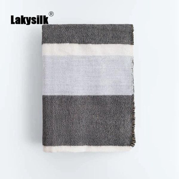 scarves brand striped women scarf winter thick warm soft foulard cashmere ladies large blanket muslim hijabs grey 200cm, Blue;gray
scarves brand striped women scarf winter thick warm soft foulard cashmere ladies large blanket muslim hijabs grey 200cm, Blue;gray