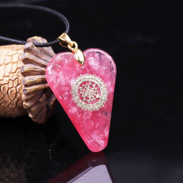 heart necklace orgonite pendant pink quartz pendant healing crystals recruit peach blossom to promote marriage jewelry, Silver
heart necklace orgonite pendant pink quartz pendant healing crystals recruit peach blossom to promote marriage jewelry, Silver