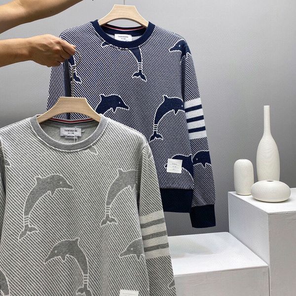 men and women 2020 autumn and winter new tb thom dolphin jacquard crew neck sweater knitted casual browne long sleeve sweater, White;black
men and women 2020 autumn and winter new tb thom dolphin jacquard crew neck sweater knitted casual browne long sleeve sweater, White;black