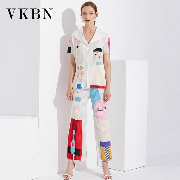 vkbn 2020 spring and summer two piece set skirt t-shirts and pants women turn down collar pleated fabric print women sets, Gray
vkbn 2020 spring and summer two piece set skirt t-shirts and pants women turn down collar pleated fabric print women sets, Gray
