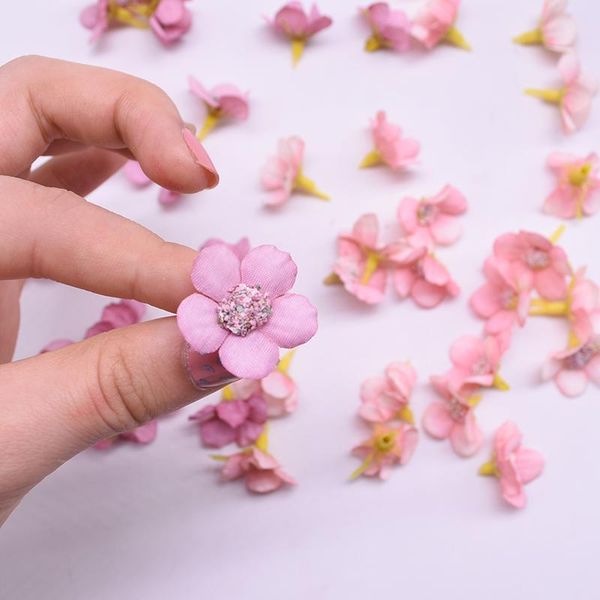 декор свадебные цветы головки diy daisy для цветоводства главная искусственные ручной работы 50шт венок дешевые мини головной убор аксессуар
декор свадебные цветы головки diy daisy для цветоводства главная искусственные ручной работы 50шт венок дешевые мини головной убор аксессуар