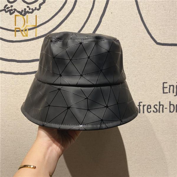 Fashion Waterproof Black Bucket Hat Reversible Leather Fishing Cap Unisex Fisherman Hats Hip Hop Casual Sun Cap, Blue;gray
Fashion Waterproof Black Bucket Hat Reversible Leather Fishing Cap Unisex Fisherman Hats Hip Hop Casual Sun Cap, Blue;gray