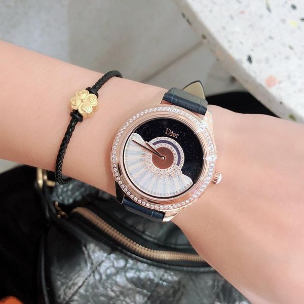 selling ladies watch classic quartz watches ladies luxury sports watch designer prom watch waterproof belt diamond watches, Slivery;brown
selling ladies watch classic quartz watches ladies luxury sports watch designer prom watch waterproof belt diamond watches, Slivery;brown