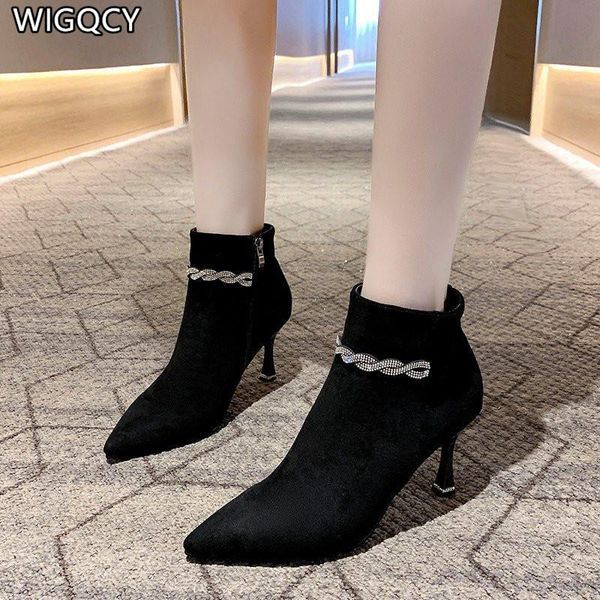 2021 winter new women's pointed toe suede stiletto ankle boots fashion side zipper rhinestone high heel plus velvet women' boots, Black
2021 winter new women's pointed toe suede stiletto ankle boots fashion side zipper rhinestone high heel plus velvet women' boots, Black