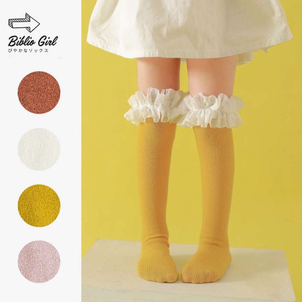 2021autumn and winter fluffy yarn middle children's lace girls long tube cotton knee socks, Black
2021autumn and winter fluffy yarn middle children's lace girls long tube cotton knee socks, Black