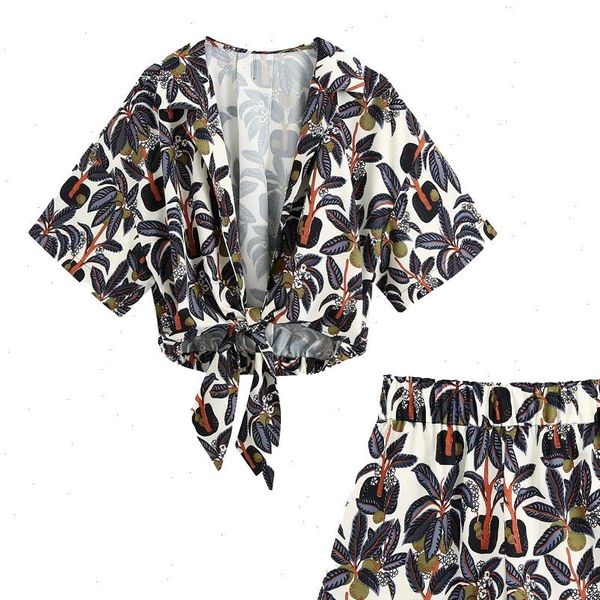 2021 summer women two piece set printed knot shirt short sleeves amp shorts high waist elastic waistband ensemble femme, Gray
2021 summer women two piece set printed knot shirt short sleeves amp shorts high waist elastic waistband ensemble femme, Gray