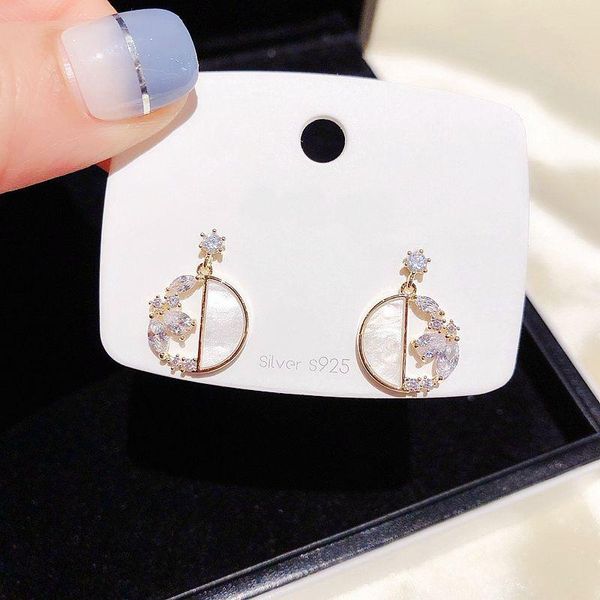 migga shining zircon stone shell round dangle earrings for women gold color party gift jewelry, Silver
migga shining zircon stone shell round dangle earrings for women gold color party gift jewelry, Silver