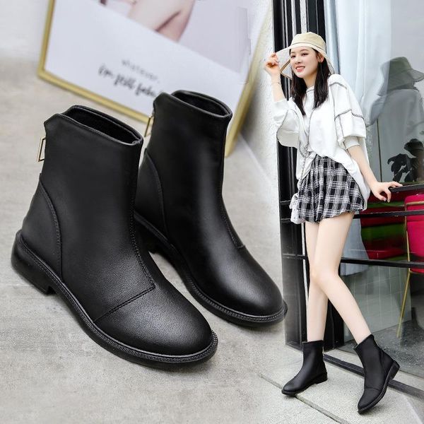 2020 new casual women shoes winter patent leather women's boots fashion trend comfortable soft wild warm short tube boots, Black
2020 new casual women shoes winter patent leather women's boots fashion trend comfortable soft wild warm short tube boots, Black