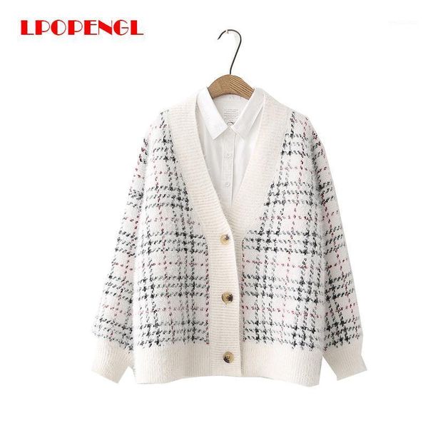 knit cardigan sweater 2020 fall/winter women's plaid button splicing cardigan fashion all-match short korean version style1, White
knit cardigan sweater 2020 fall/winter women's plaid button splicing cardigan fashion all-match short korean version style1, White