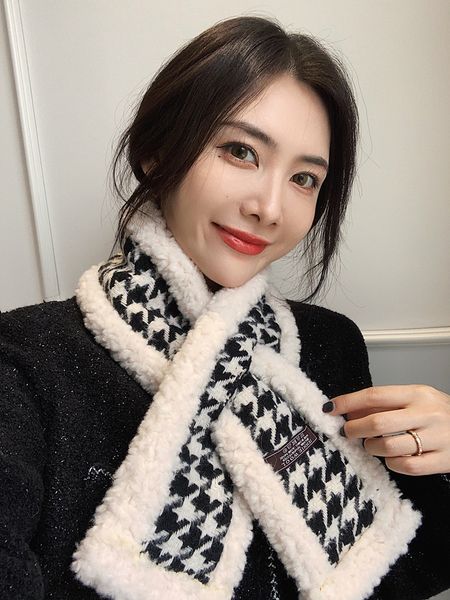thousand bird check wool collar cross small neck korean version versatile lamb fur warm aging lovely shawl autumn and winter scarf woman, Blue;gray
thousand bird check wool collar cross small neck korean version versatile lamb fur warm aging lovely shawl autumn and winter scarf woman, Blue;gray