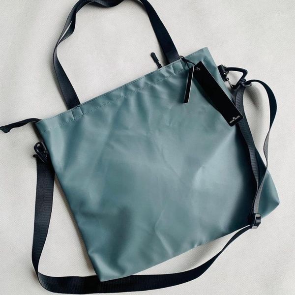 2020functional crossbody bag shoulder bag large capacity men's and women's size 38*38cm travel1
2020functional crossbody bag shoulder bag large capacity men's and women's size 38*38cm travel1