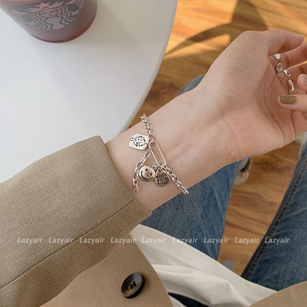 pure silver smiling face bracelet women ins minority design simple temperament cool wind versatile korean version bracelet nationality ethni, Golden;silver
pure silver smiling face bracelet women ins minority design simple temperament cool wind versatile korean version bracelet nationality ethni, Golden;silver