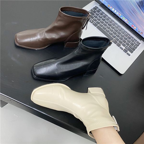 2021 beige winter women's fashions thick shoes high ankle designer elastic thread soft leather vintage boots 3uya, Black
2021 beige winter women's fashions thick shoes high ankle designer elastic thread soft leather vintage boots 3uya, Black
