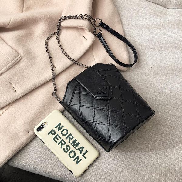 luxury designer quilted shoulder bag elegant vintage chain mini flap crossbody bag handbag for office lady&girls fashion
luxury designer quilted shoulder bag elegant vintage chain mini flap crossbody bag handbag for office lady&girls fashion