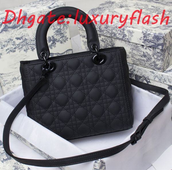 handbag lady genuine leather handbag with letters fashion bags duplex printing different style with letters handbags
handbag lady genuine leather handbag with letters fashion bags duplex printing different style with letters handbags