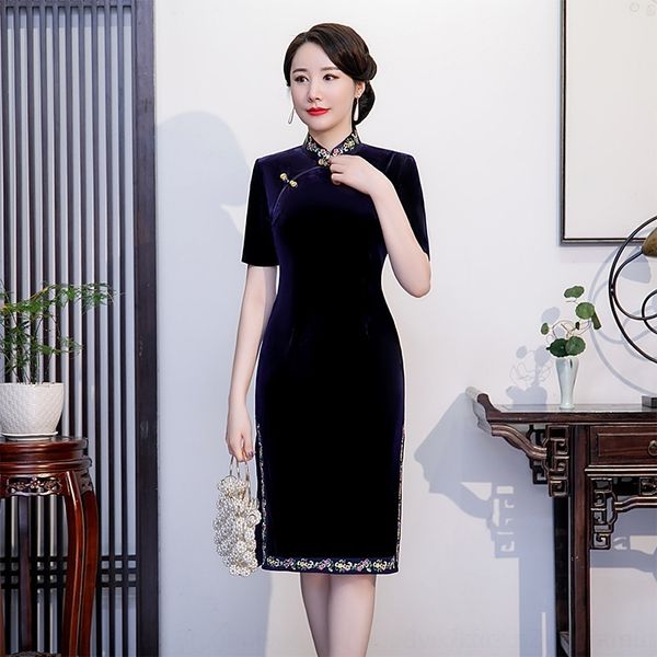 xupvz осень зима длинная юбка cheongsamcheongsam cheongsam2020 вышитого среднего возраста cheongsam пожилого халат новых золотой бархат мама, Black;gray
xupvz осень зима длинная юбка cheongsamcheongsam cheongsam2020 вышитого среднего возраста cheongsam пожилого халат новых золотой бархат мама, Black;gray