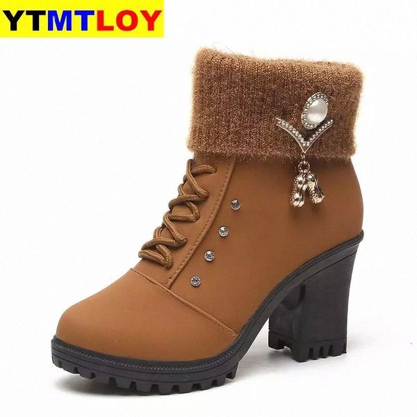 2021high heel winter shoes women winter boots fashion women's high heel boots plush warm fur shoes ladies brand ankle crystal #he4c, Black
2021high heel winter shoes women winter boots fashion women's high heel boots plush warm fur shoes ladies brand ankle crystal #he4c, Black