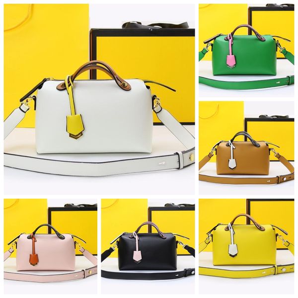 2021 lady fashion bag by the way handbag boston bag genuine leather totes travel bag crossbody shoulder bags
2021 lady fashion bag by the way handbag boston bag genuine leather totes travel bag crossbody shoulder bags