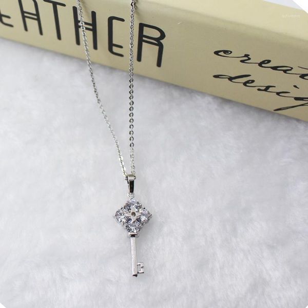 girl gift ethnic tiny key necklace for women short chain key star pendant necklace gift ethnic bohemian choker drop new1, Silver
girl gift ethnic tiny key necklace for women short chain key star pendant necklace gift ethnic bohemian choker drop new1, Silver