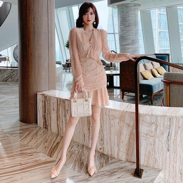casual dresses ladies arrival sweet cute runway long sleeve ruched ruffled mini print leopard dress for women winter autumn 2021, Black;gray
casual dresses ladies arrival sweet cute runway long sleeve ruched ruffled mini print leopard dress for women winter autumn 2021, Black;gray