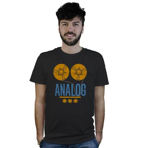 camiseta analog dj negra con grabadora carrete a vintage estilo revox sport hooded sweatshirt hoodie
camiseta analog dj negra con grabadora carrete a vintage estilo revox sport hooded sweatshirt hoodie