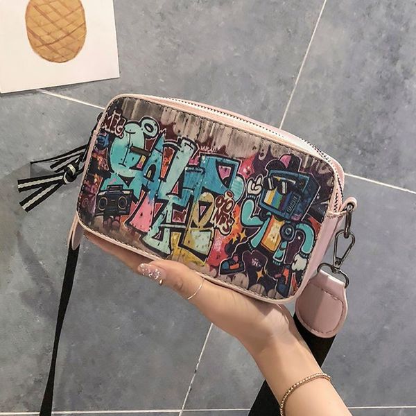 etaill summer fashion graffiti shoulder bags with letter wide strap chain mini bag women messenger bags for women
etaill summer fashion graffiti shoulder bags with letter wide strap chain mini bag women messenger bags for women