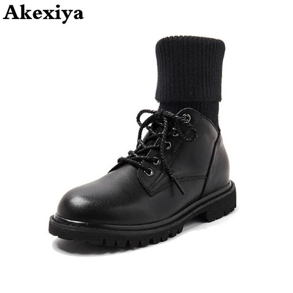 2019 new fashion casual female martin boots knit comfortable breathable lace women's boots thick with tube women's shoes y1221, Black
2019 new fashion casual female martin boots knit comfortable breathable lace women's boots thick with tube women's shoes y1221, Black