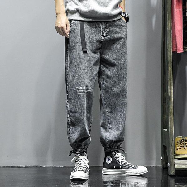 autumn jeans men's fashion letter printing casual belt jean pants streetwear loose straig denim trousers mens -5xl1, Blue
autumn jeans men's fashion letter printing casual belt jean pants streetwear loose straig denim trousers mens -5xl1, Blue