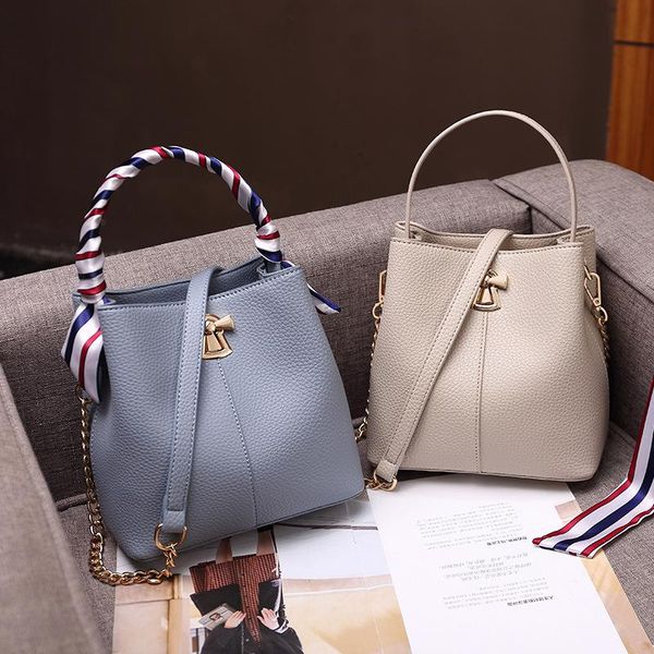 fashionable summer new style women's satchel bucket bags fashion tide multifunctional joker chain slanting female bags hlj-91
fashionable summer new style women's satchel bucket bags fashion tide multifunctional joker chain slanting female bags hlj-91
