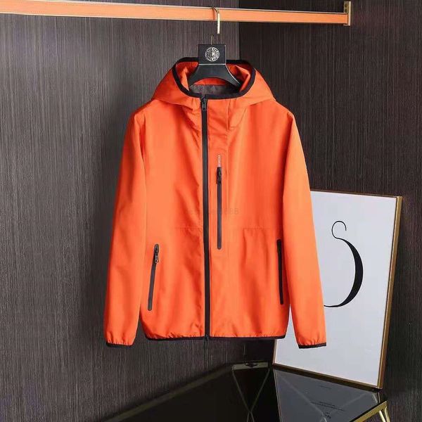 designer men's jacket hoodie luxury classic wind resistant and warm fashion letter embroidery leisure, Black;brown
designer men's jacket hoodie luxury classic wind resistant and warm fashion letter embroidery leisure, Black;brown