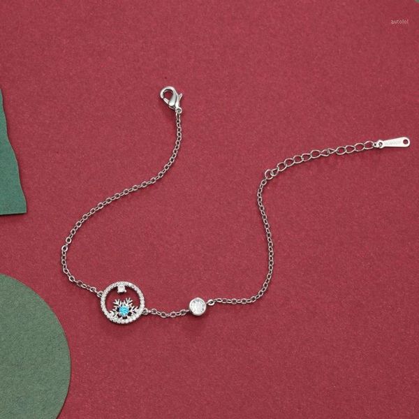 christmas round snowflake women elegant bracelet girlfriend valentine's day gift simple jewelry accessories1, Golden;silver
christmas round snowflake women elegant bracelet girlfriend valentine's day gift simple jewelry accessories1, Golden;silver