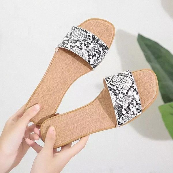 New Fashion Brand Women Slipper Outdoor Beach Flip Flops Open Toe Ladies Casual Flat Slides Shoes Mixed Colors Zapatillas Mujer #SC0b
New Fashion Brand Women Slipper Outdoor Beach Flip Flops Open Toe Ladies Casual Flat Slides Shoes Mixed Colors Zapatillas Mujer #SC0b