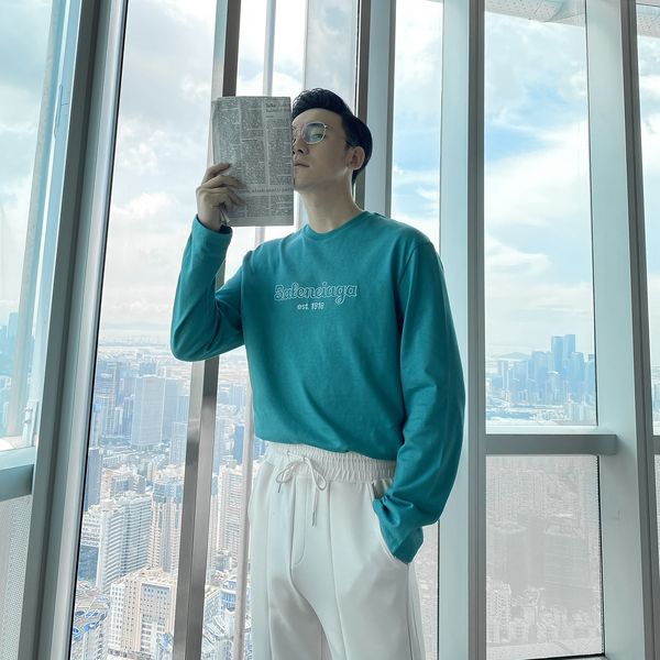 daio ethan korean solid color men's long sleeve t-shirt with simple and versatile round neck sweater ins
daio ethan korean solid color men's long sleeve t-shirt with simple and versatile round neck sweater ins