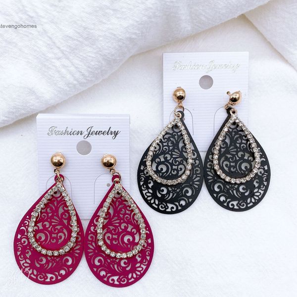 fashion jewelry hollowed out pattern spray painting korean computer chip morandi earrings, Golden
fashion jewelry hollowed out pattern spray painting korean computer chip morandi earrings, Golden