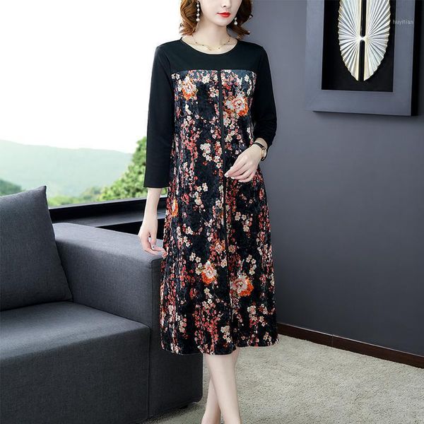 2020 autumn floral gold velvet 4xl plus size loose midi dress women elegant bodycon vestidos casual vintage long sleeve dresses1, Black;gray
2020 autumn floral gold velvet 4xl plus size loose midi dress women elegant bodycon vestidos casual vintage long sleeve dresses1, Black;gray