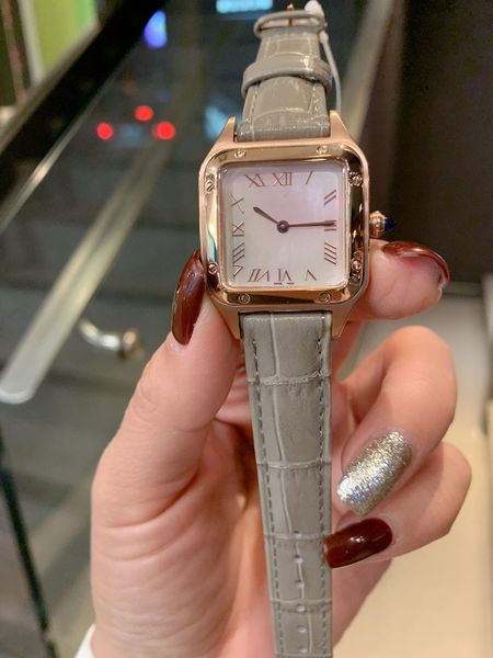 dumont series watch 2021 ladies luxury quartz watch casual sports watches belt waterproof watch business formal watches 563, Slivery;brown
dumont series watch 2021 ladies luxury quartz watch casual sports watches belt waterproof watch business formal watches 563, Slivery;brown