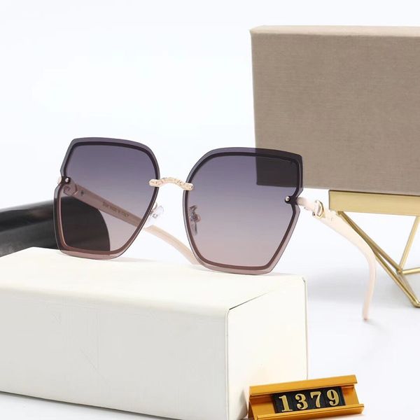 the latest selling popular fashion design sunglasses 0947 square plate frame anti-uv400 lens with box compare with simi trdjhtzr, White;black 
the latest selling popular fashion design sunglasses 0947 square plate frame anti-uv400 lens with box compare with simi trdjhtzr, White;black