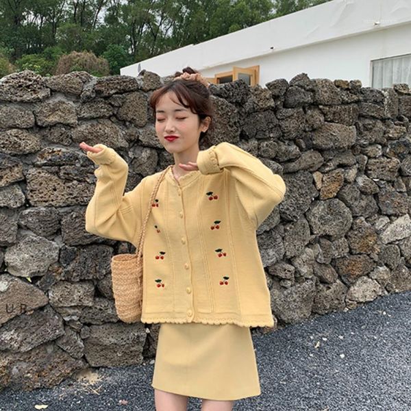 women's knits & tees cherry embroidery cardigan cute korean style knitted loose sweater aesthetic swetry damskie women clothes de50ks1, White
women's knits & tees cherry embroidery cardigan cute korean style knitted loose sweater aesthetic swetry damskie women clothes de50ks1, White