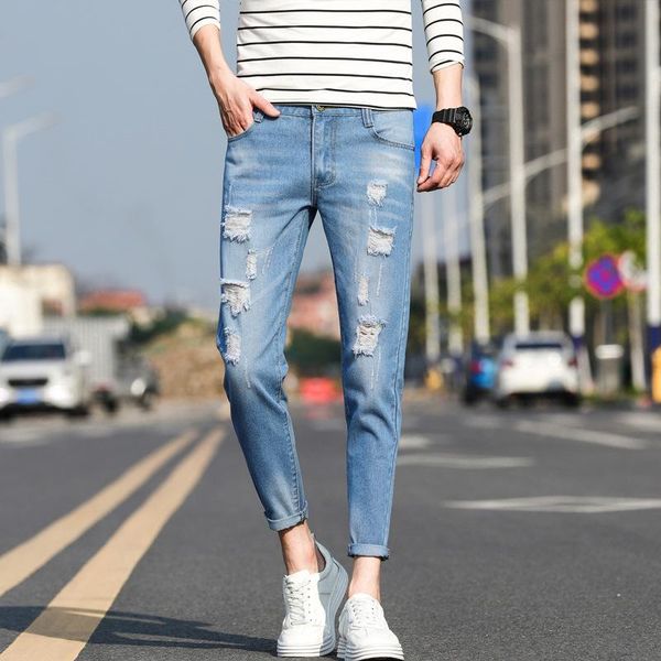 2020 new fashion casual dilapidated nine point jeans men's fashion brand personalized versatile casual pants, Blue
2020 new fashion casual dilapidated nine point jeans men's fashion brand personalized versatile casual pants, Blue