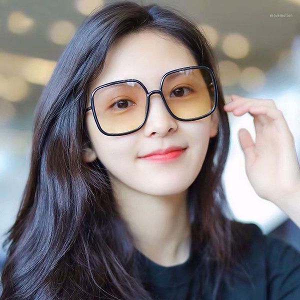 veshion oversized sunglasses women square sun glasses for female brand designer fashion large face decoration1, White;black
veshion oversized sunglasses women square sun glasses for female brand designer fashion large face decoration1, White;black