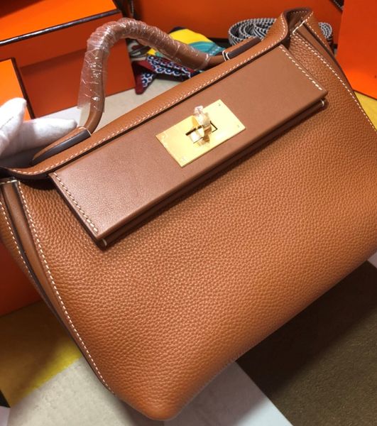 wholesale handmade quality togo leather brown keily bag 25cm,5colors,wax thread,fast delivery by dhl,contact for more detail
wholesale handmade quality togo leather brown keily bag 25cm,5colors,wax thread,fast delivery by dhl,contact for more detail