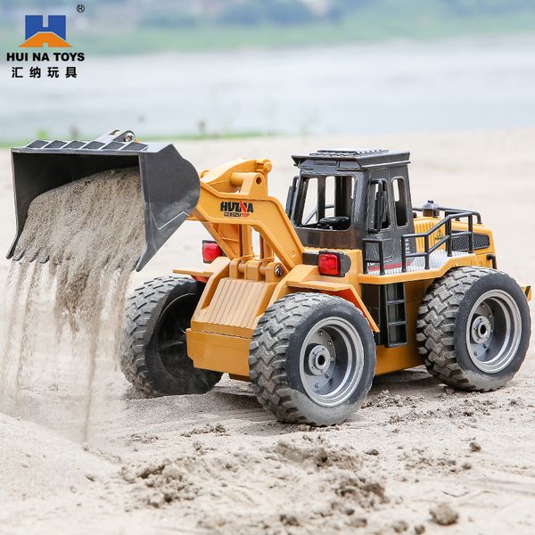1/18 huina rc bulldozer 6ch 2.4ghz remote control truck toys for boys led light music alloy tractor car gift ship from us
1/18 huina rc bulldozer 6ch 2.4ghz remote control truck toys for boys led light music alloy tractor car gift ship from us