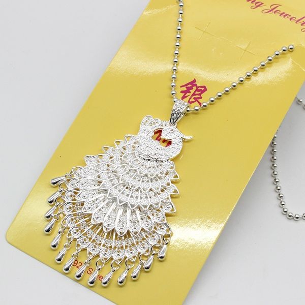 national characteristics necklace imitation miao silver peacock long sweater chain tourist attraction collar
national characteristics necklace imitation miao silver peacock long sweater chain tourist attraction collar
