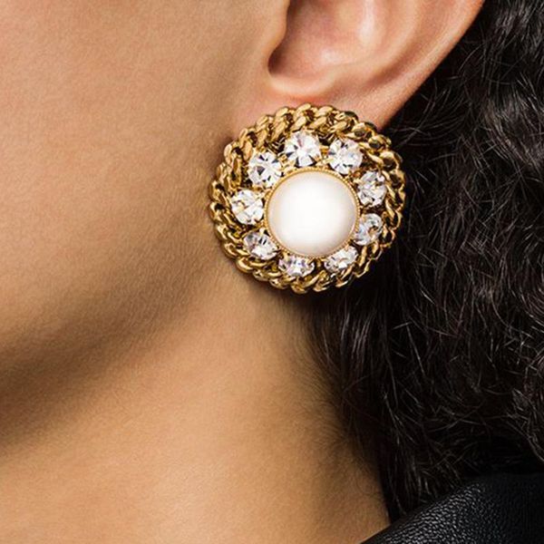 stud fashionable and simple metal hollow flat chain imitation pearl big earrings women's elegant holiday jewelry accessories, Golden;silver
stud fashionable and simple metal hollow flat chain imitation pearl big earrings women's elegant holiday jewelry accessories, Golden;silver